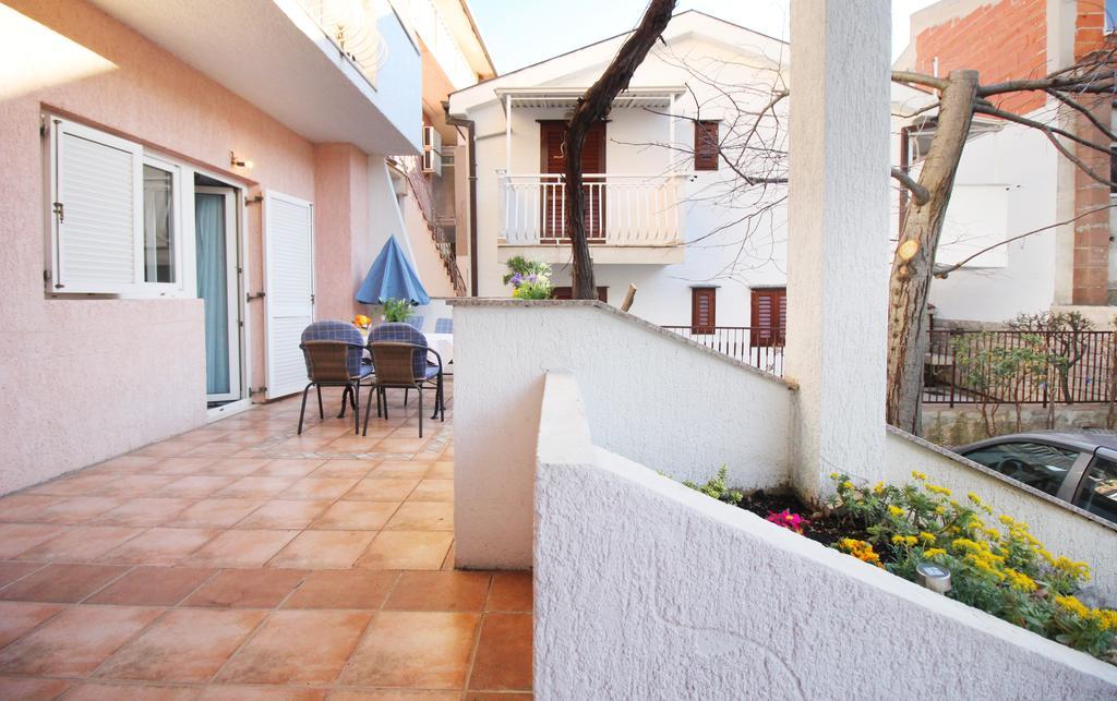 Apartment Andrea Baška Voda エクステリア 写真